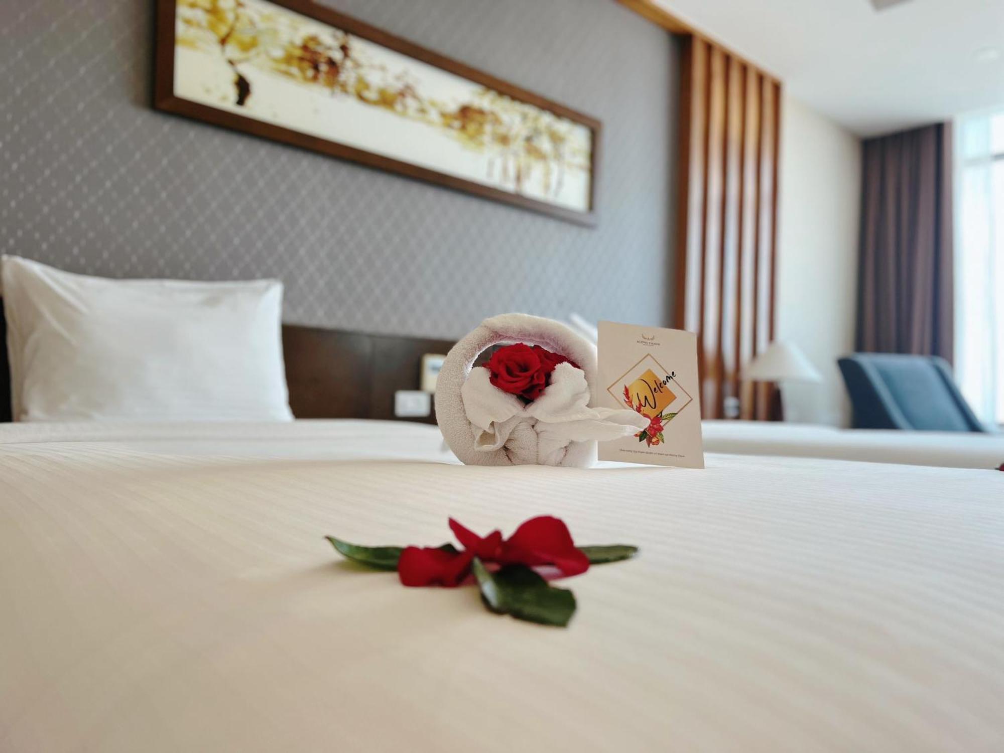 Muong Thanh Luxury Nhat Le Hotel Донгхой Екстер'єр фото
