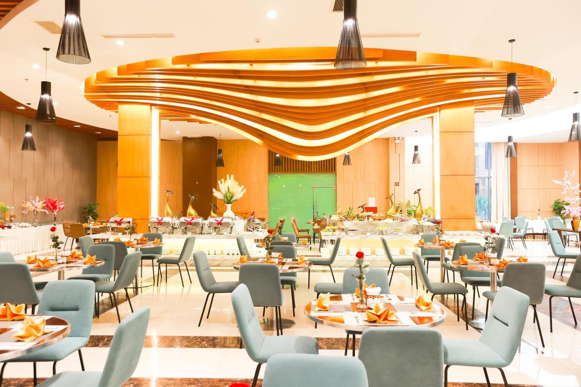 Muong Thanh Luxury Nhat Le Hotel Донгхой Екстер'єр фото