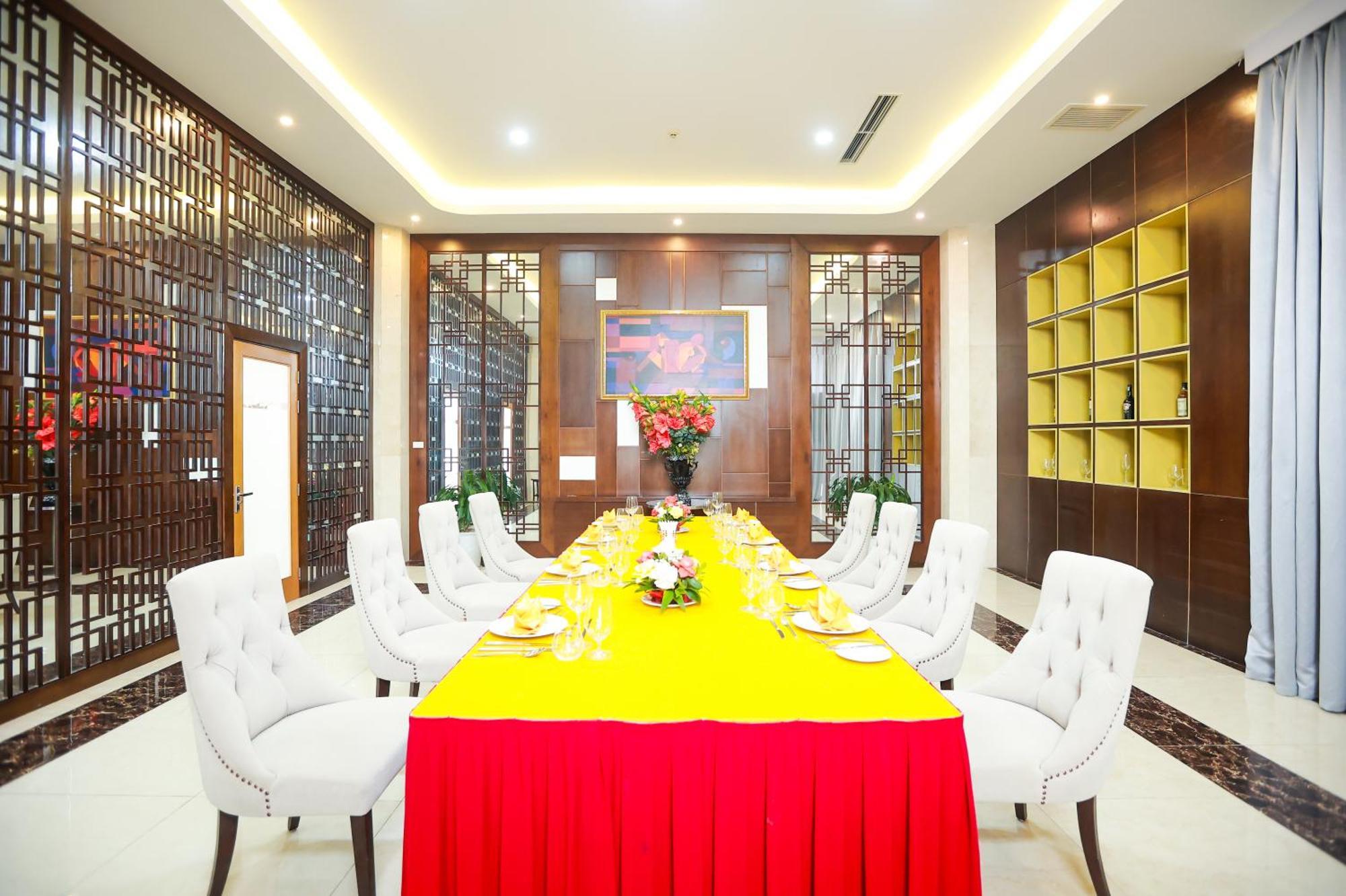 Muong Thanh Luxury Nhat Le Hotel Донгхой Екстер'єр фото