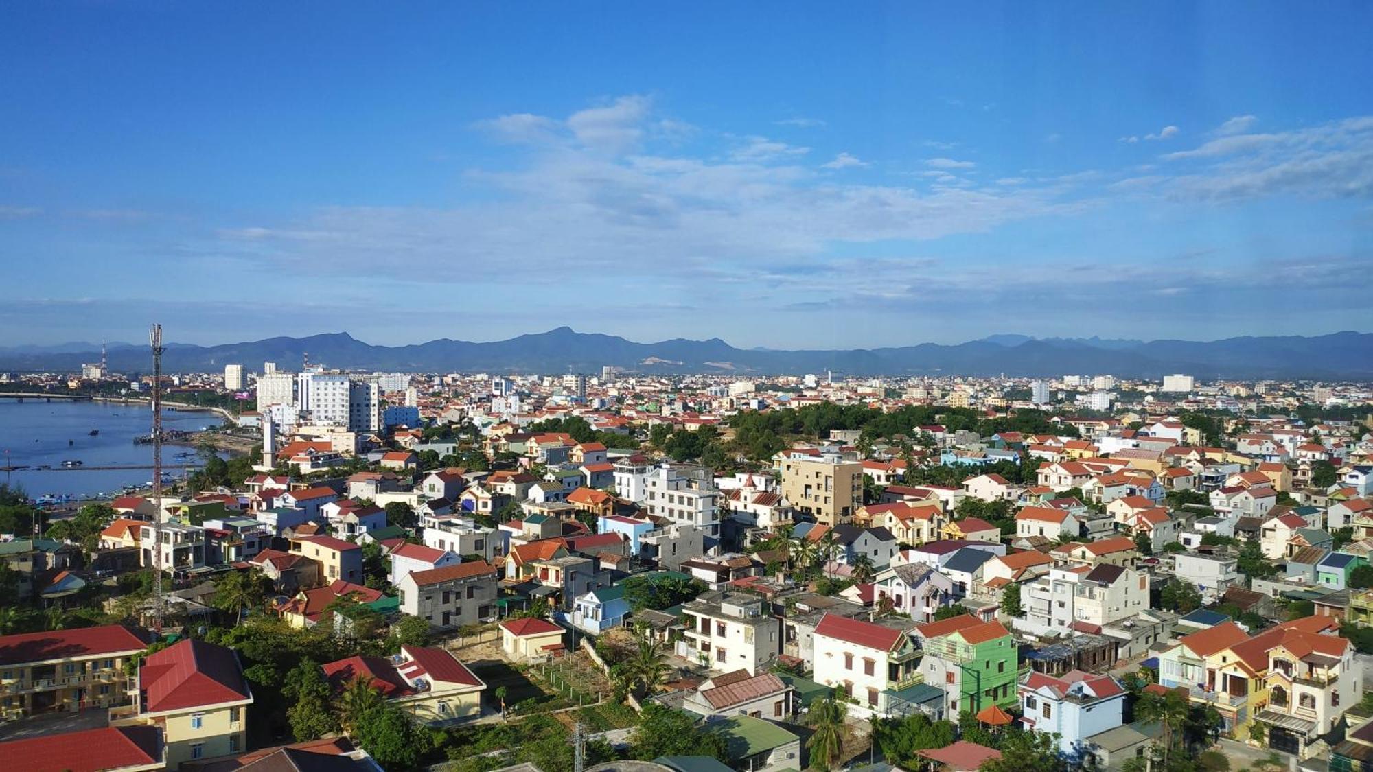 Muong Thanh Luxury Nhat Le Hotel Донгхой Екстер'єр фото