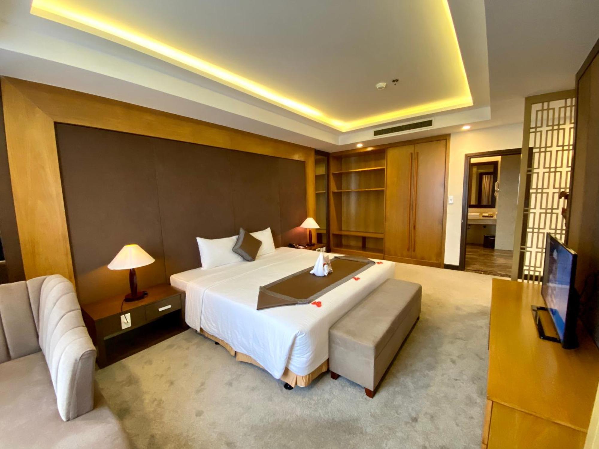 Muong Thanh Luxury Nhat Le Hotel Донгхой Екстер'єр фото